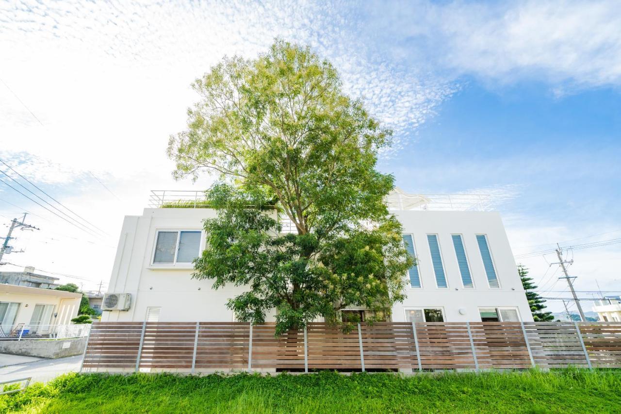 Вилла Em Tree House Урума Экстерьер фото